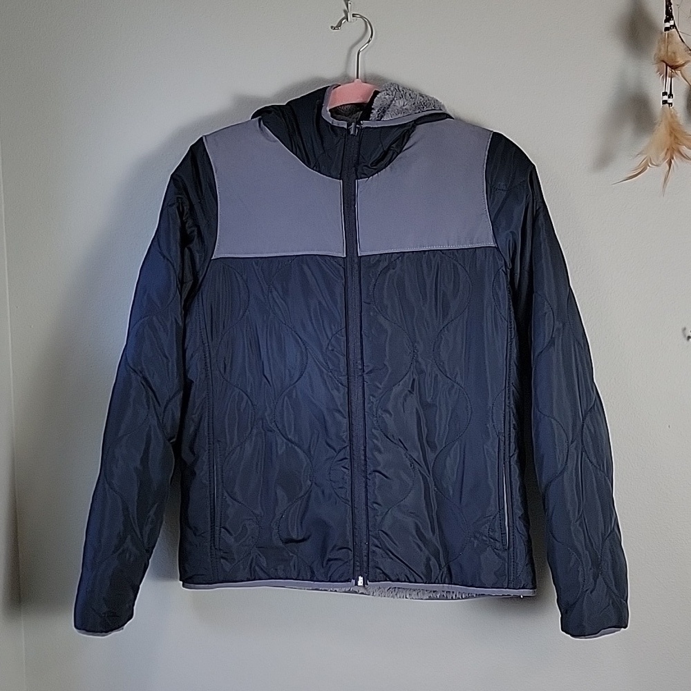 Abercrombie & Fitch reversible sherpa/puffer jacket